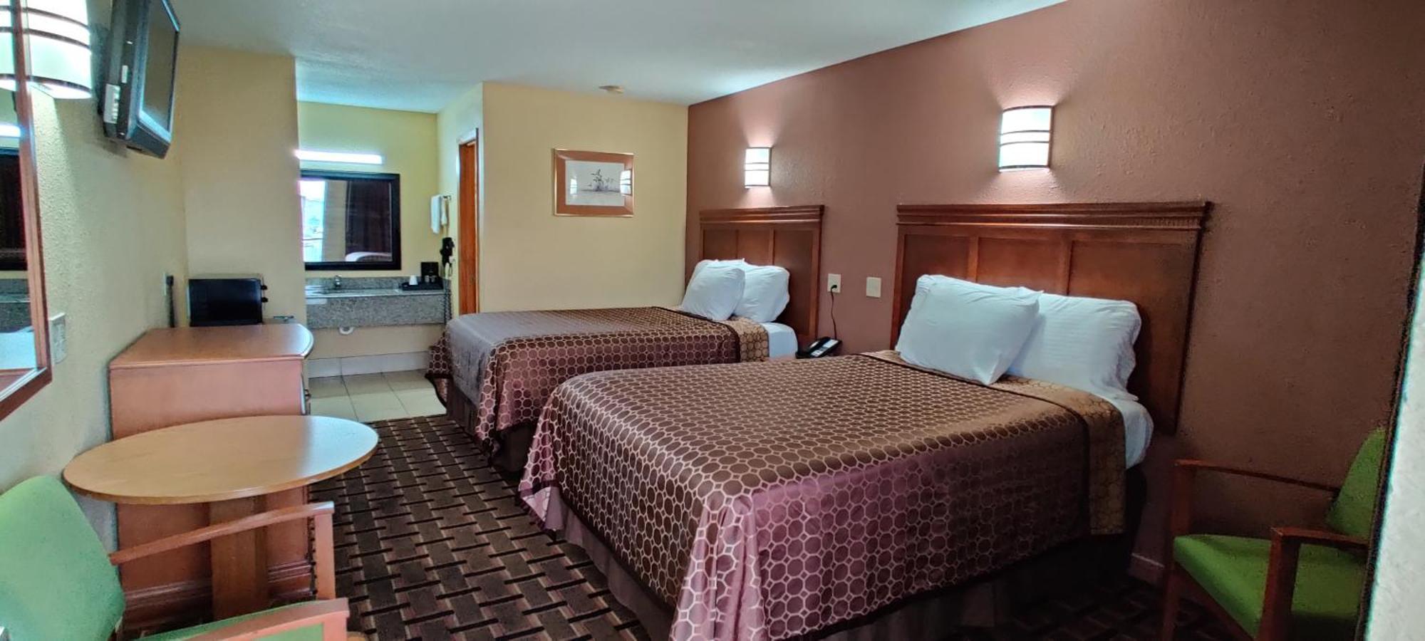Americas Best Value Inn-Indianola Room photo